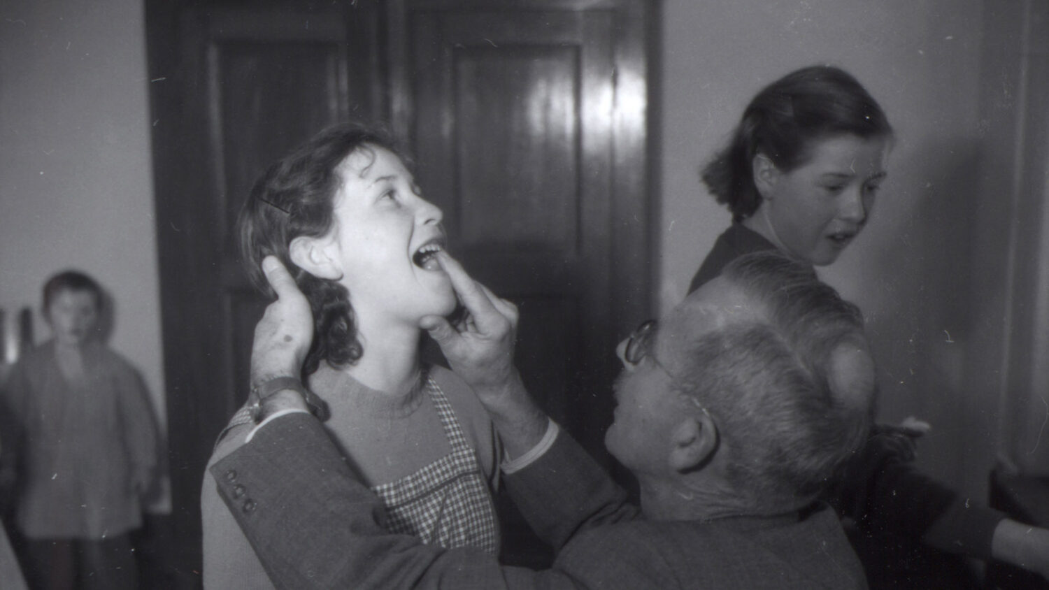 036 126085755 highres web