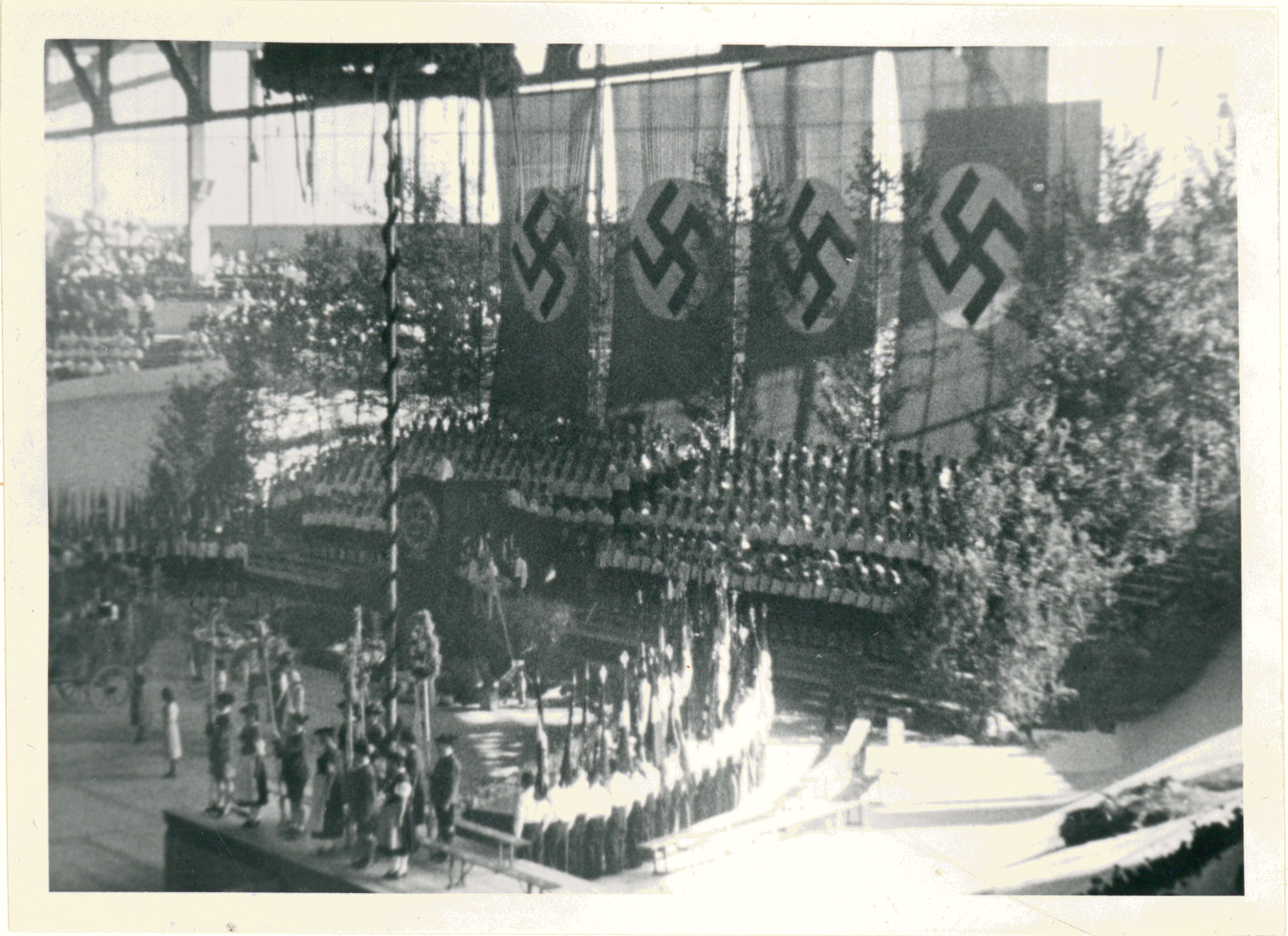 110 3 V E c 63 1 3 B 3 8